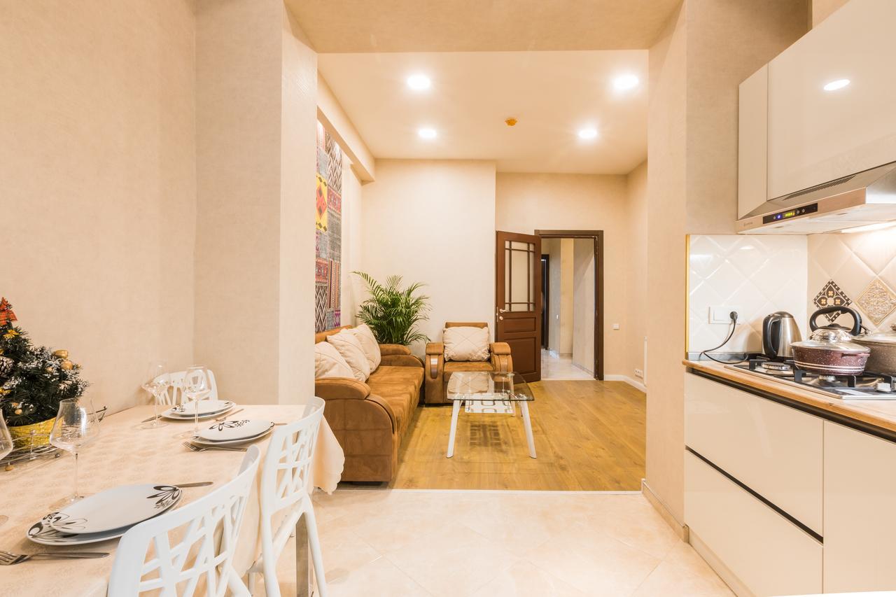 Sweet Home Apartment Тбілісі Екстер'єр фото